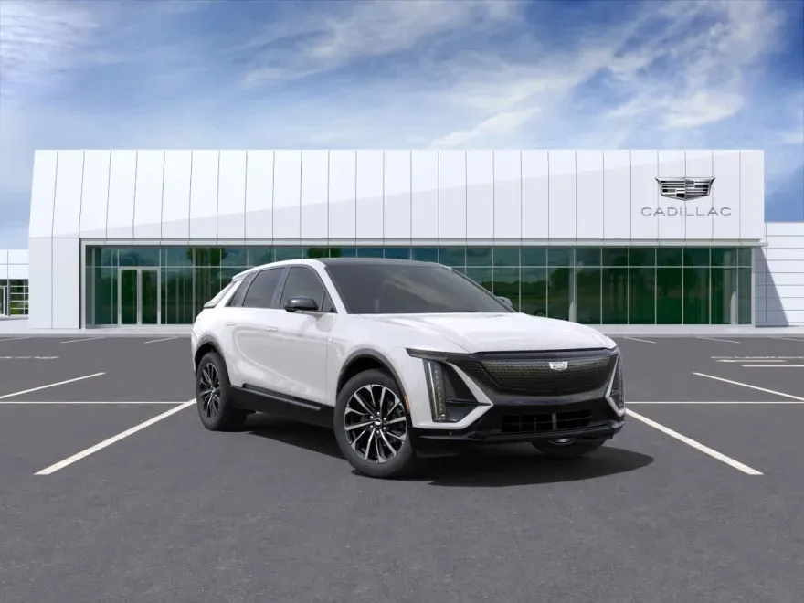 2025 Cadillac Lyriq Sport photo 1