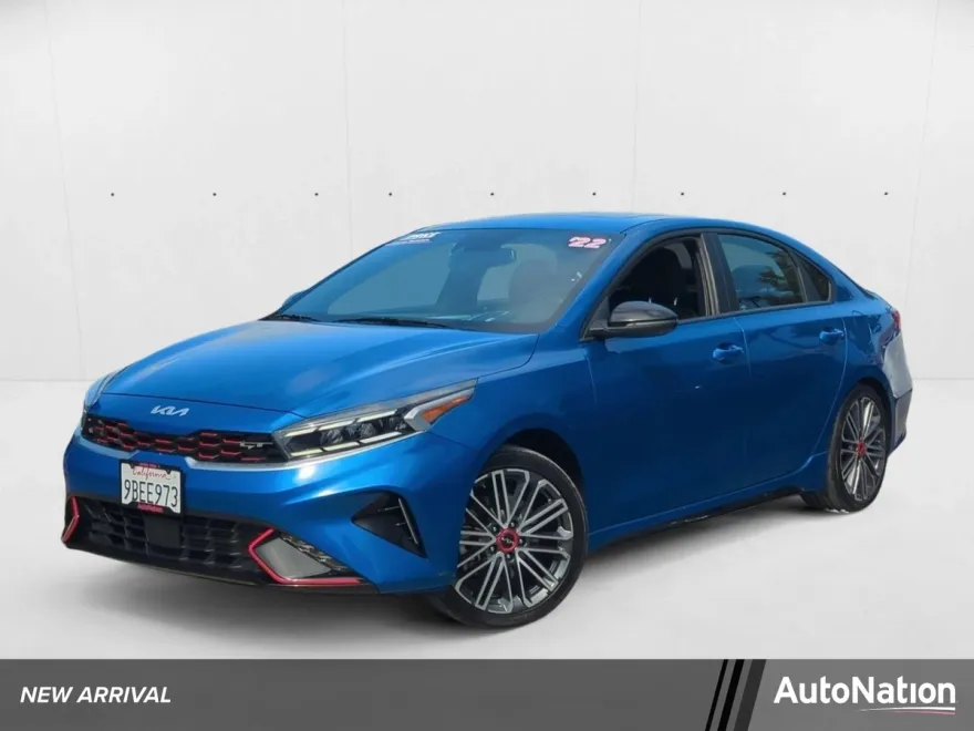 2022 Kia Forte GT photo 1