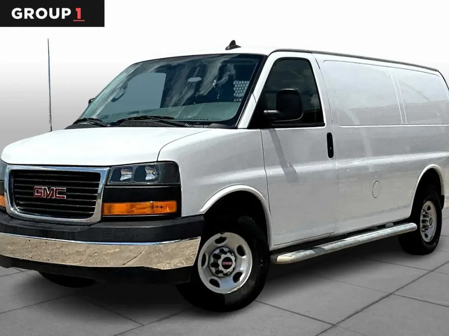 2023 Gmc Savana 2500 Cargo photo 1
