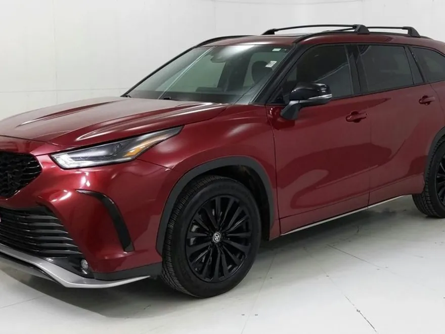 2023 Toyota Highlander XSE photo 1