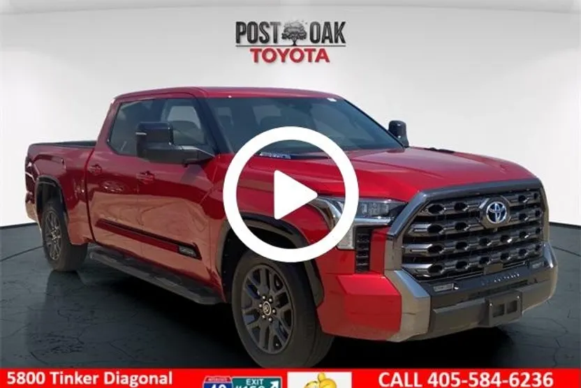 2022 Toyota Tundra Platinum photo 1