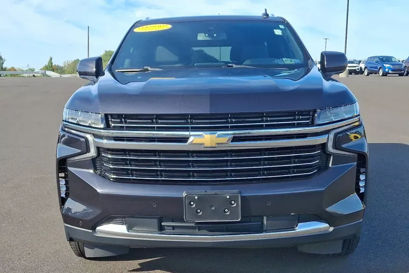 2022 Chevrolet Tahoe LT photo 1