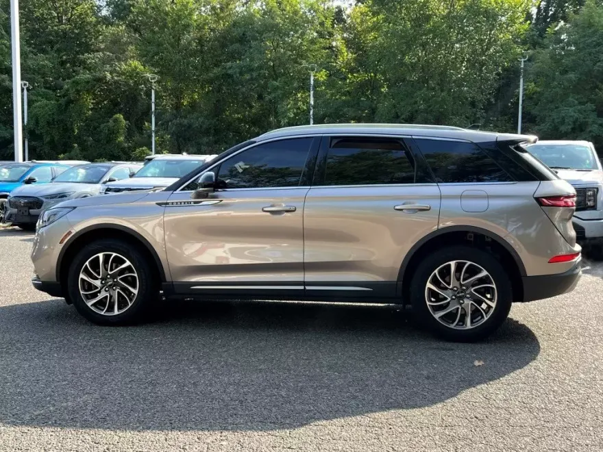 2020 Lincoln Corsair Standard photo 1