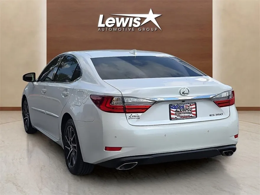 2016 Lexus ES 350 photo 1