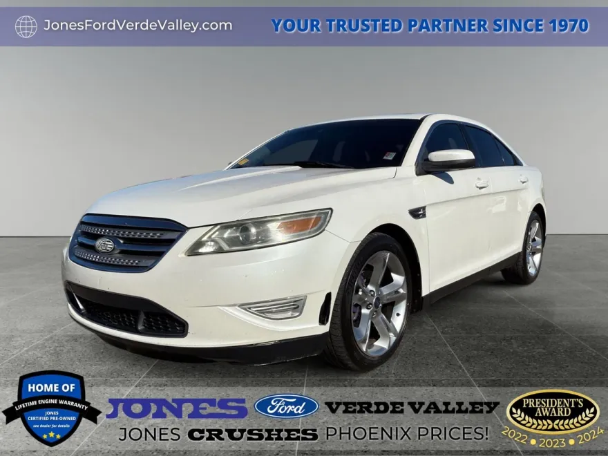 2010 Ford Taurus SHO photo 1