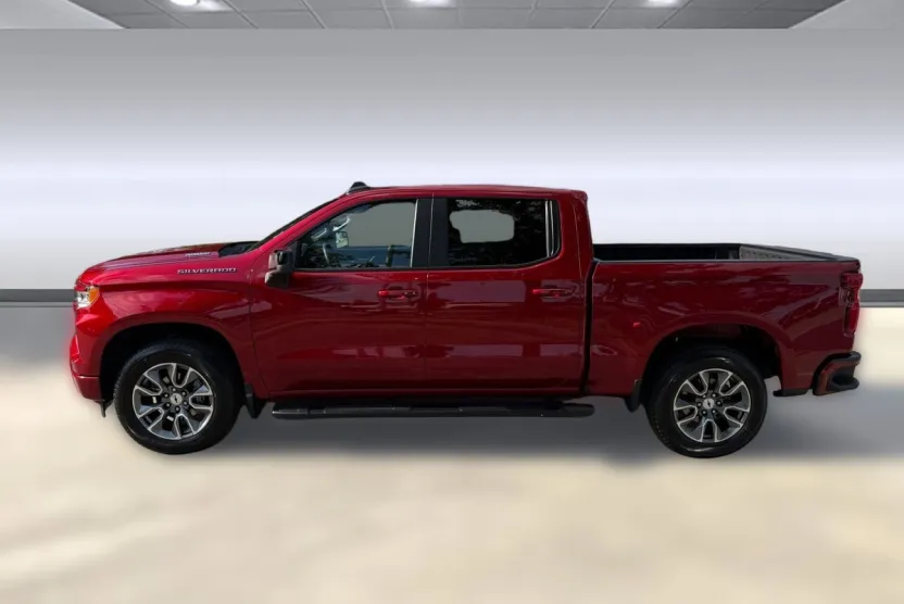 2024 Chevrolet Silverado 1500 RST photo 1