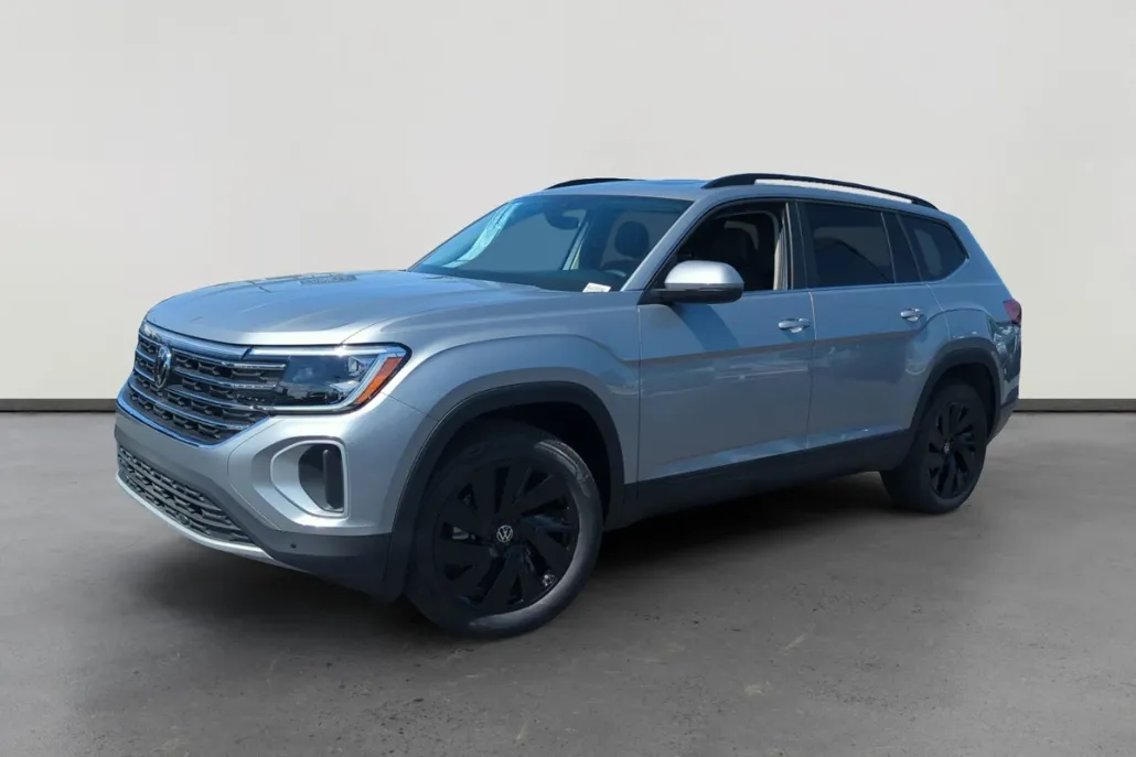 2026 Volkswagen Atlas SE Technology photo 1
