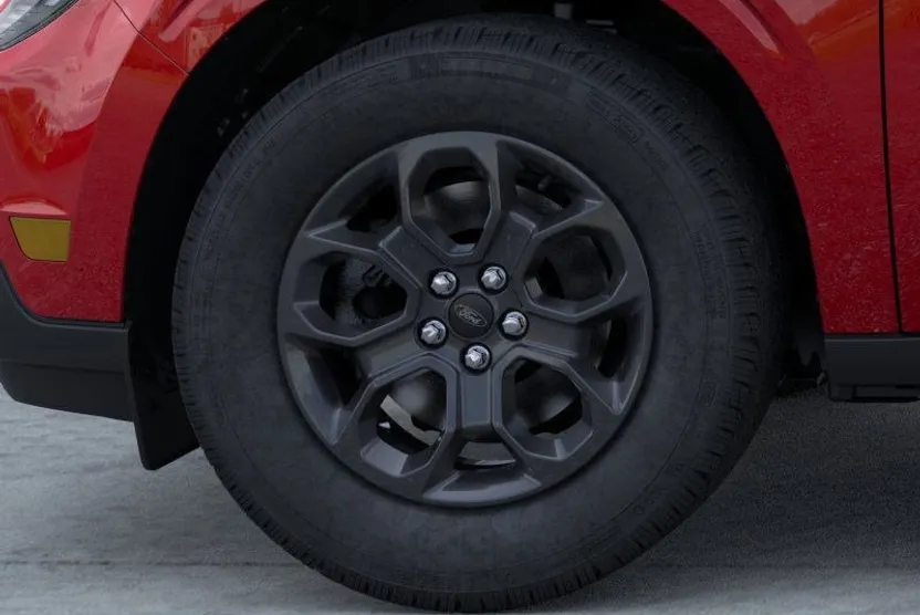 2025 Ford Maverick XLT photo 1