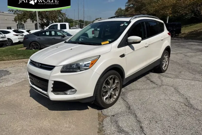 2013 Ford Escape Titanium photo 1