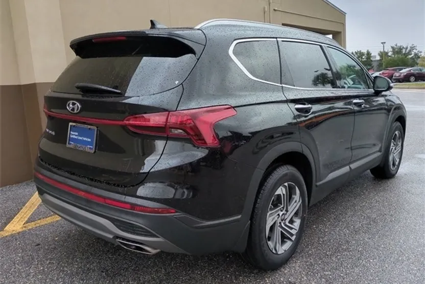 2023 Hyundai Santa Fe SEL photo 1