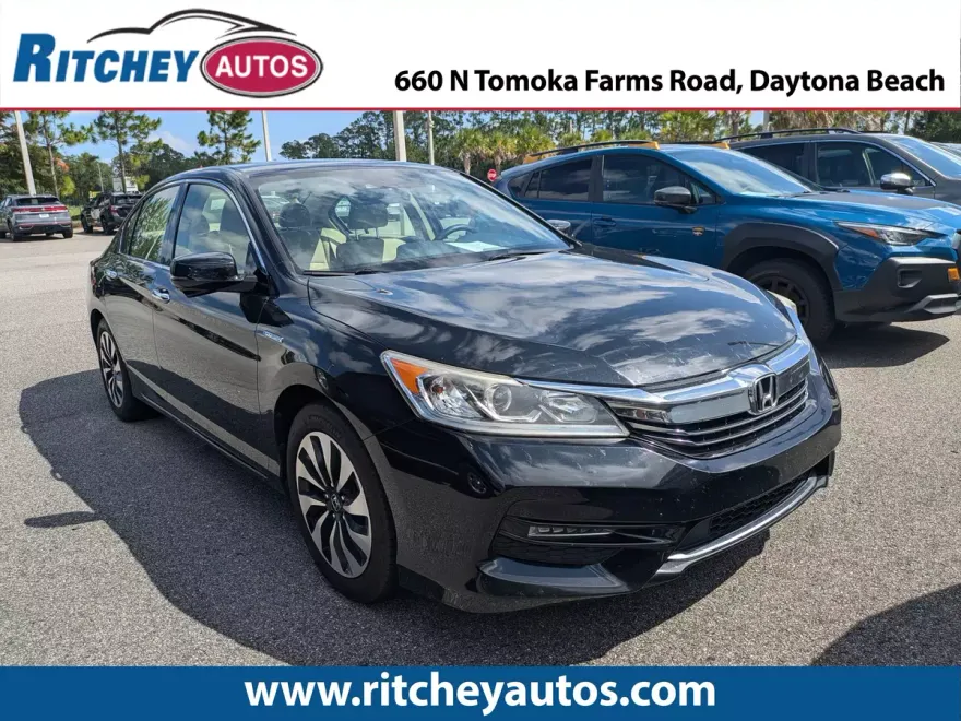 2017 Honda Accord Hybrid photo 1