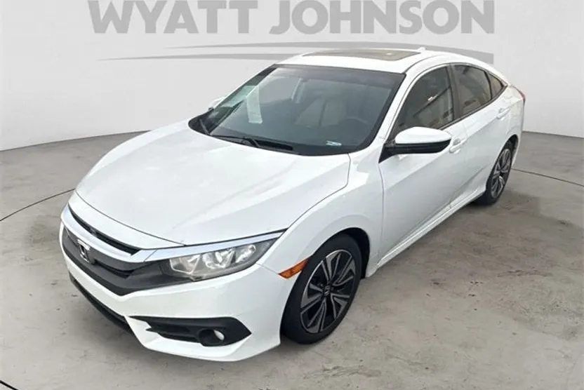 2017 Honda Civic EX-T photo 1