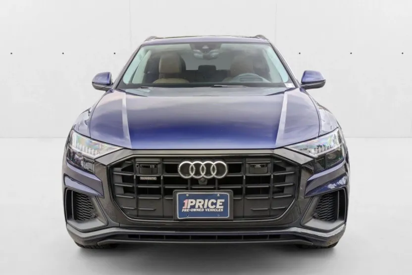 2019 Audi Q8 Prestige 55 photo 1