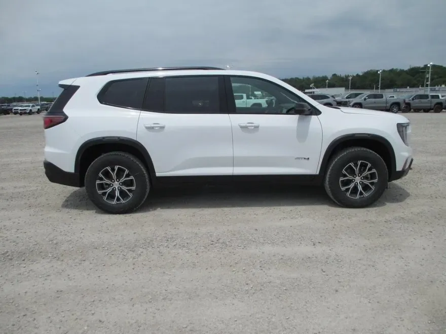 2025 Gmc Acadia AT4 photo 1