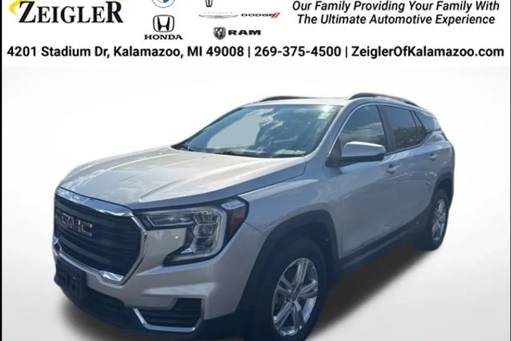 2022 Gmc Terrain SLE photo 1