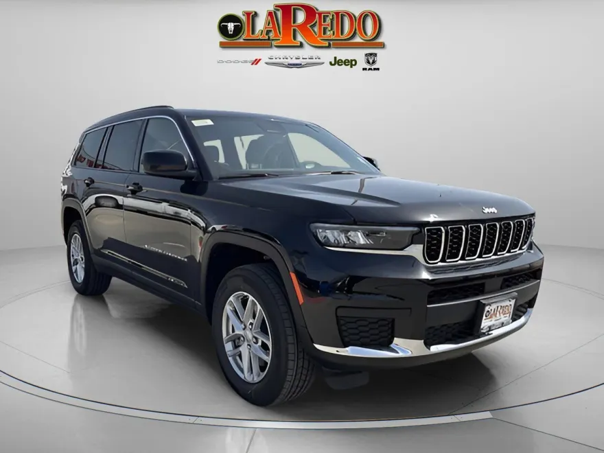 2025 Jeep Grand Cherokee Laredo X photo 1