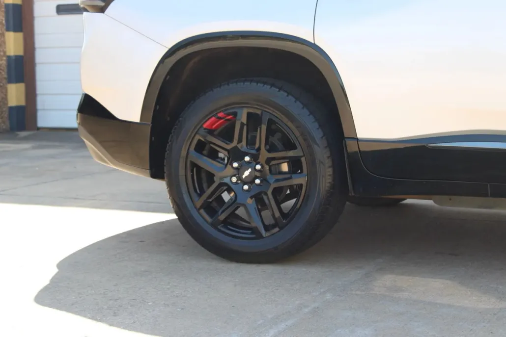 2020 Chevrolet Traverse Premier photo 1