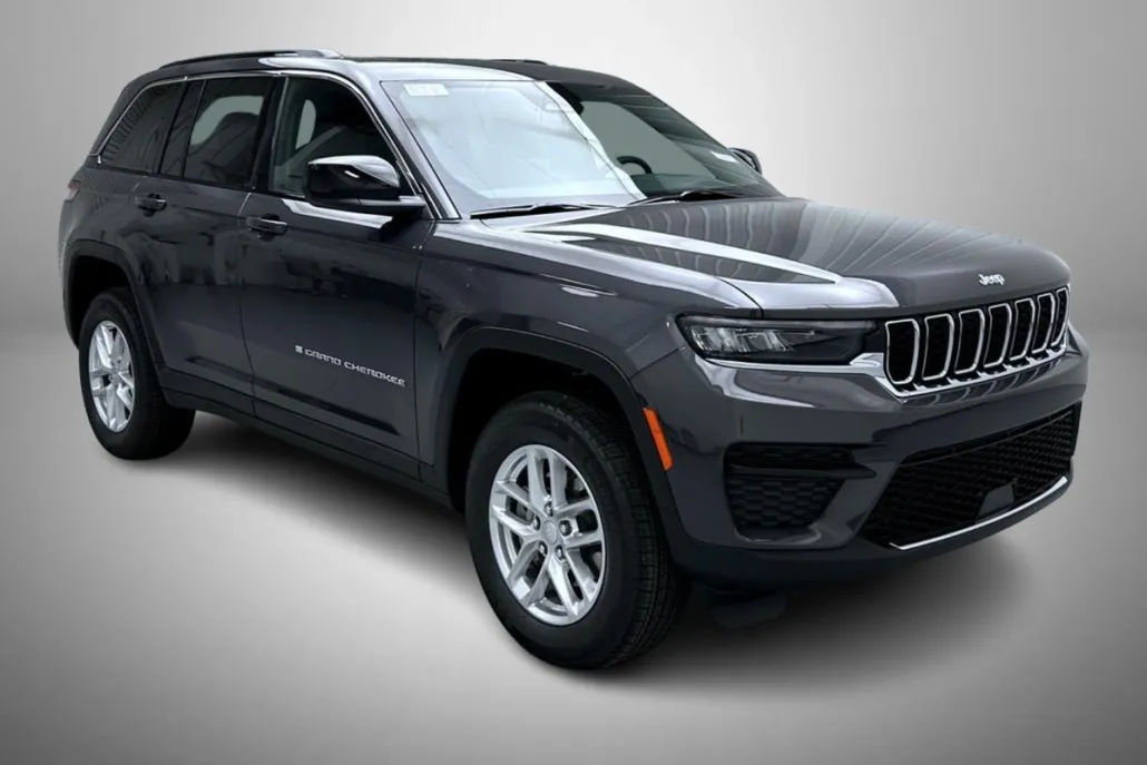 2025 Jeep Grand Cherokee Laredo X photo 1