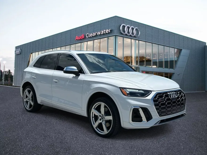 2022 Audi SQ5 Premium Plus photo 1