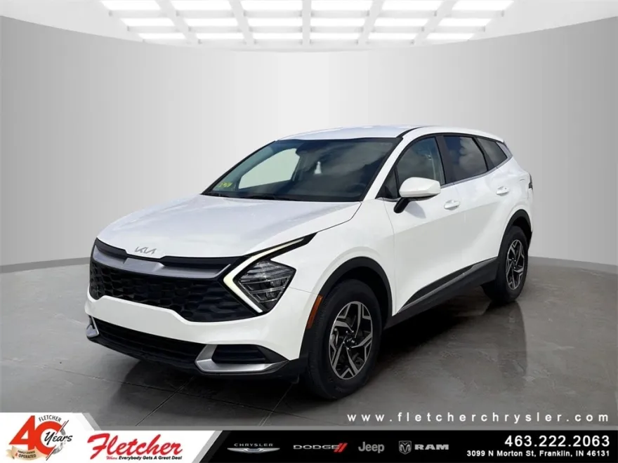 2024 Kia Sportage LX photo 1