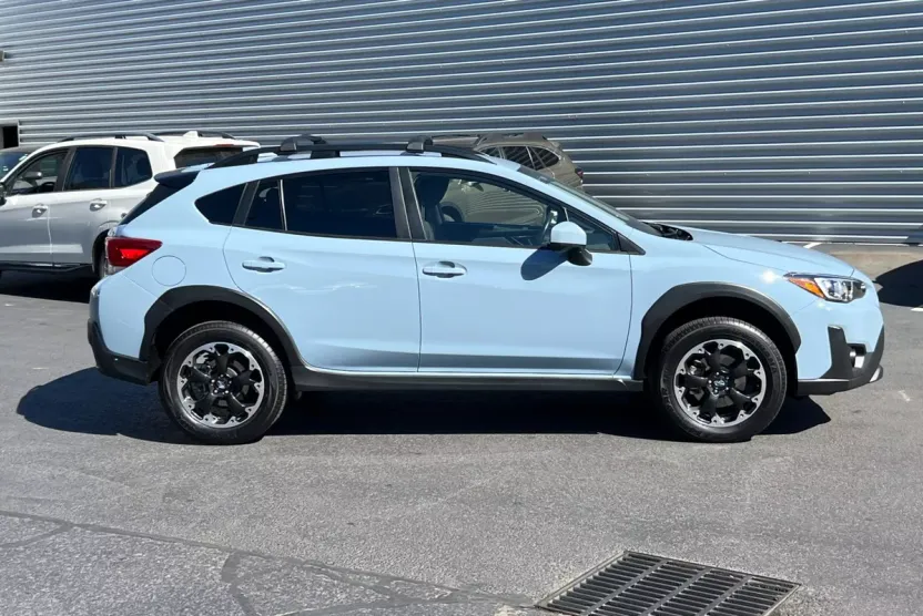 2023 Subaru Crosstrek Premium photo 1