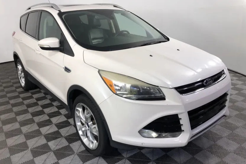 2014 Ford Escape Titanium photo 1