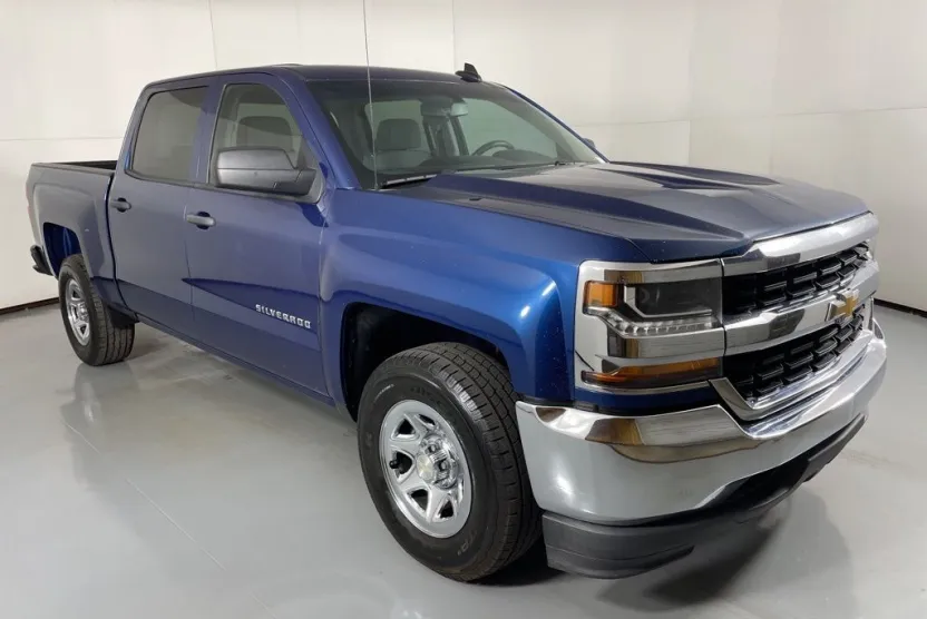 2017 Chevrolet Silverado 1500 LS photo 1