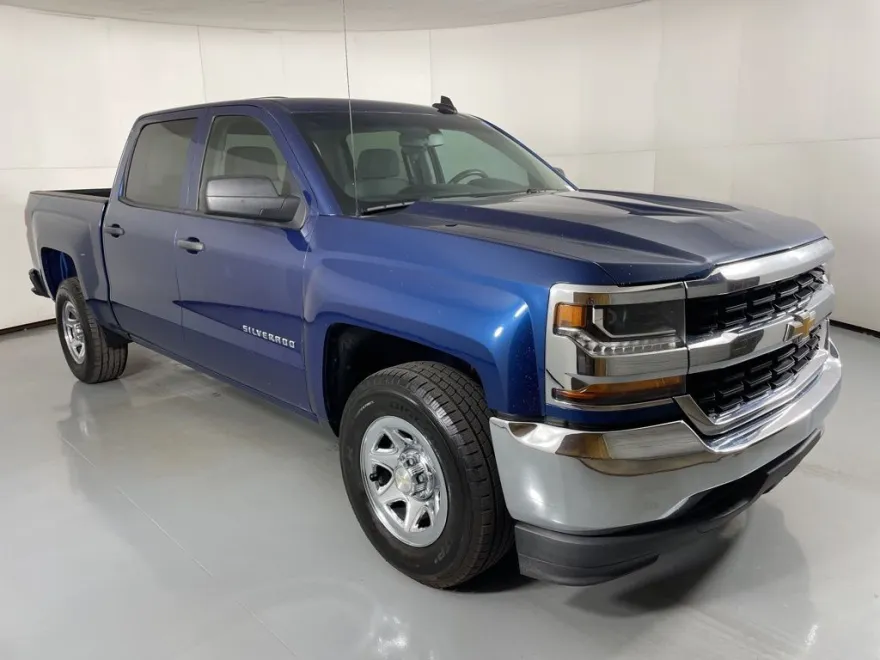 2017 Chevrolet Silverado 1500 LS photo 1
