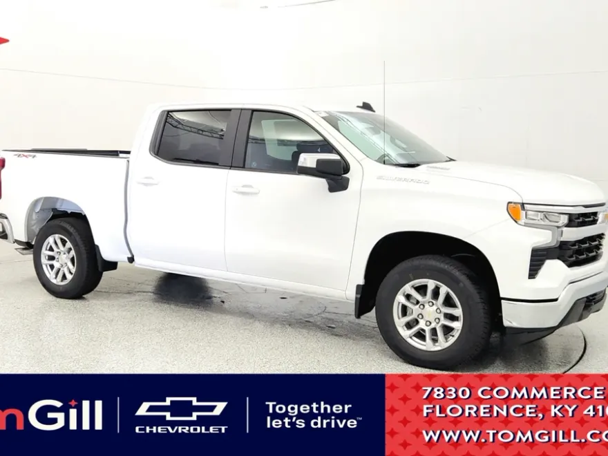2025 Chevrolet Silverado 1500 LT photo 1