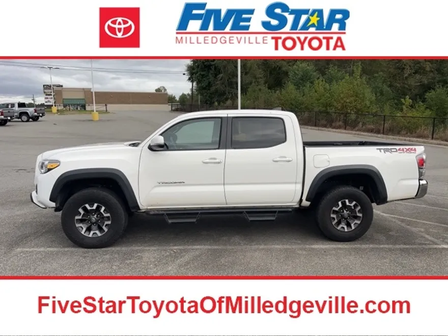 2021 Toyota Tacoma TRD Off-Road photo 1