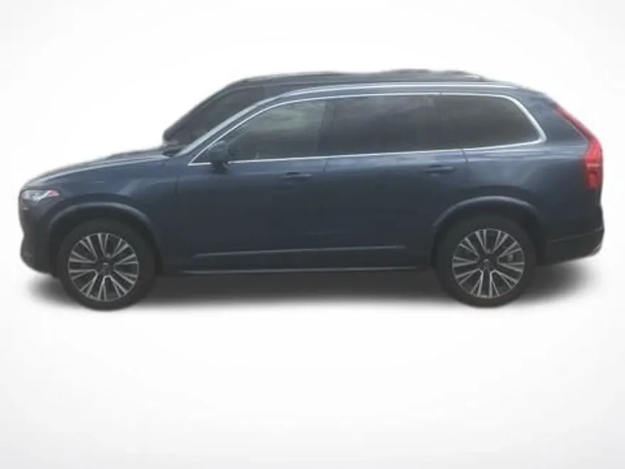 2021 Volvo XC90 T5 Momentum AWD photo 1