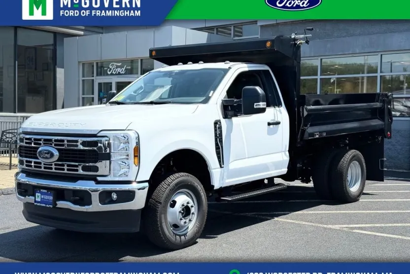 2025 Ford F-350 photo 1