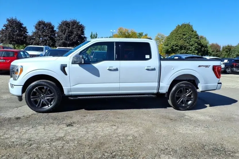 2022 Ford F-150 XLT photo 1