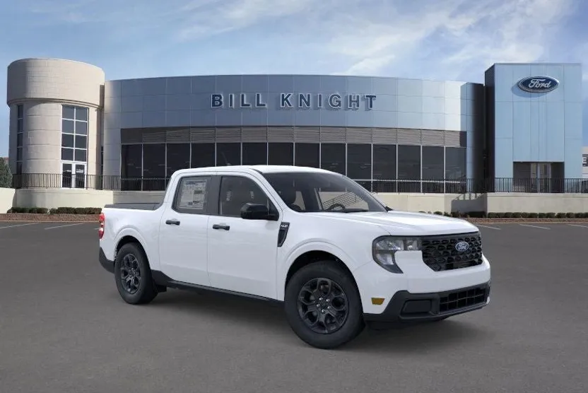 2025 Ford Maverick XLT photo 1