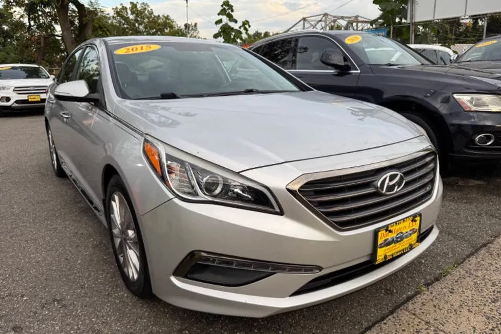 2015 Hyundai Sonata Limited photo 1