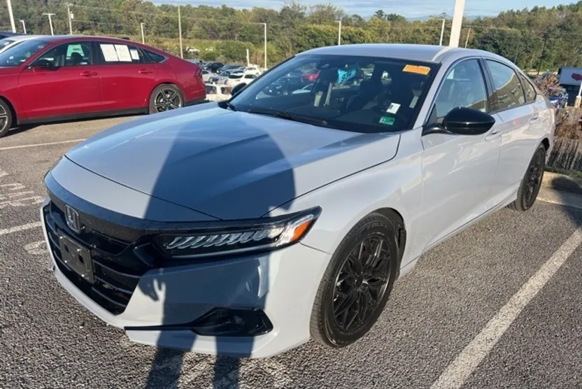 2022 Honda Accord Sport photo 1