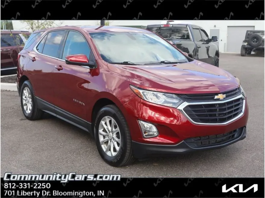 2018 Chevrolet Equinox LT photo 1