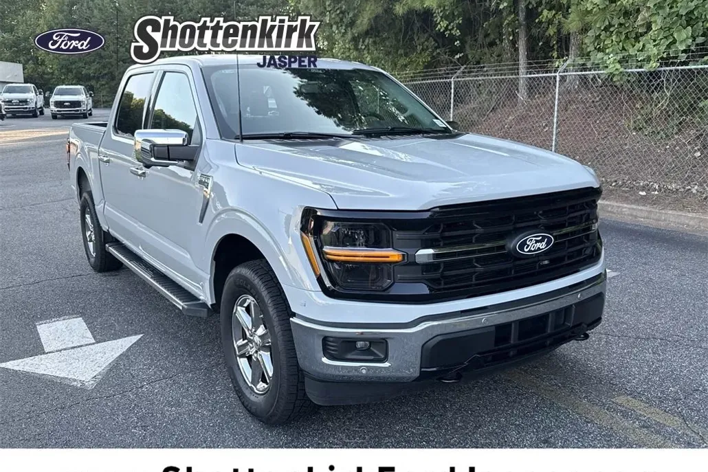 2024 Ford F-150 XLT photo 1