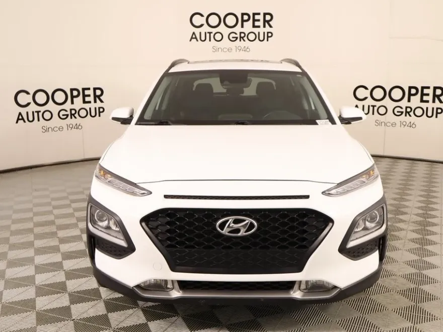 2021 Hyundai Kona SEL Plus photo 1