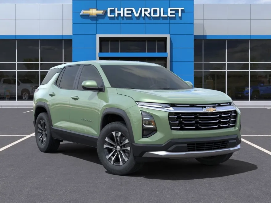 2025 Chevrolet Equinox LT photo 7