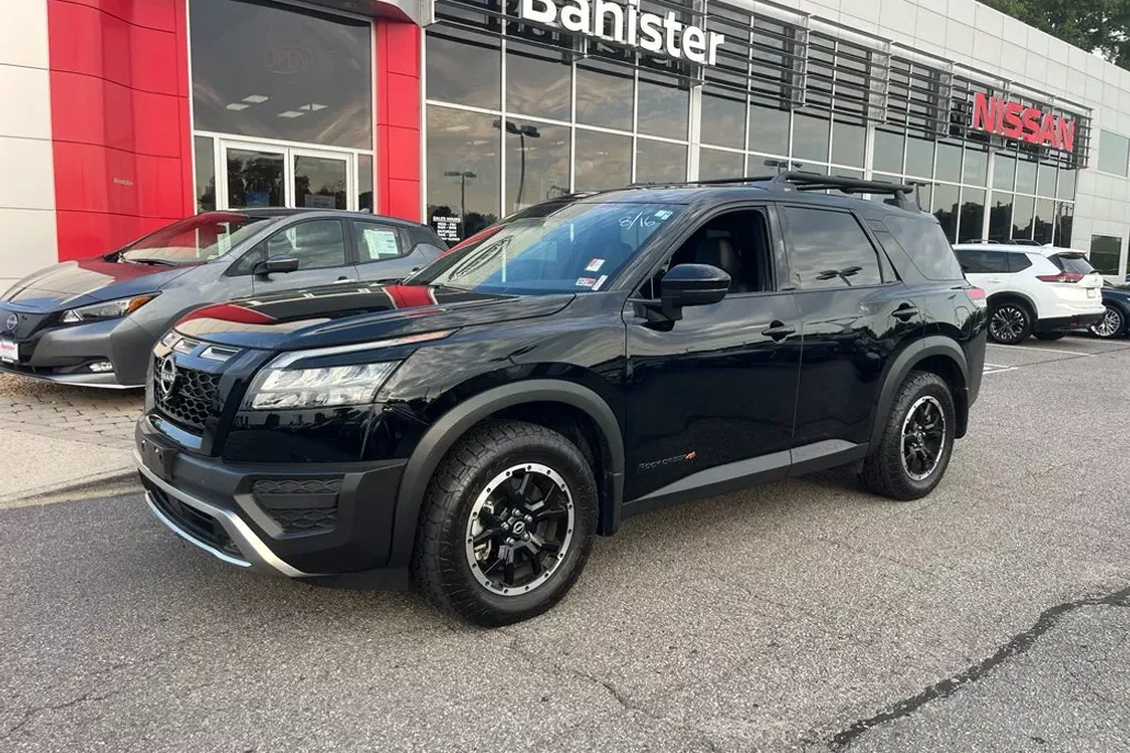 2024 Nissan Pathfinder Rock Creek photo 1