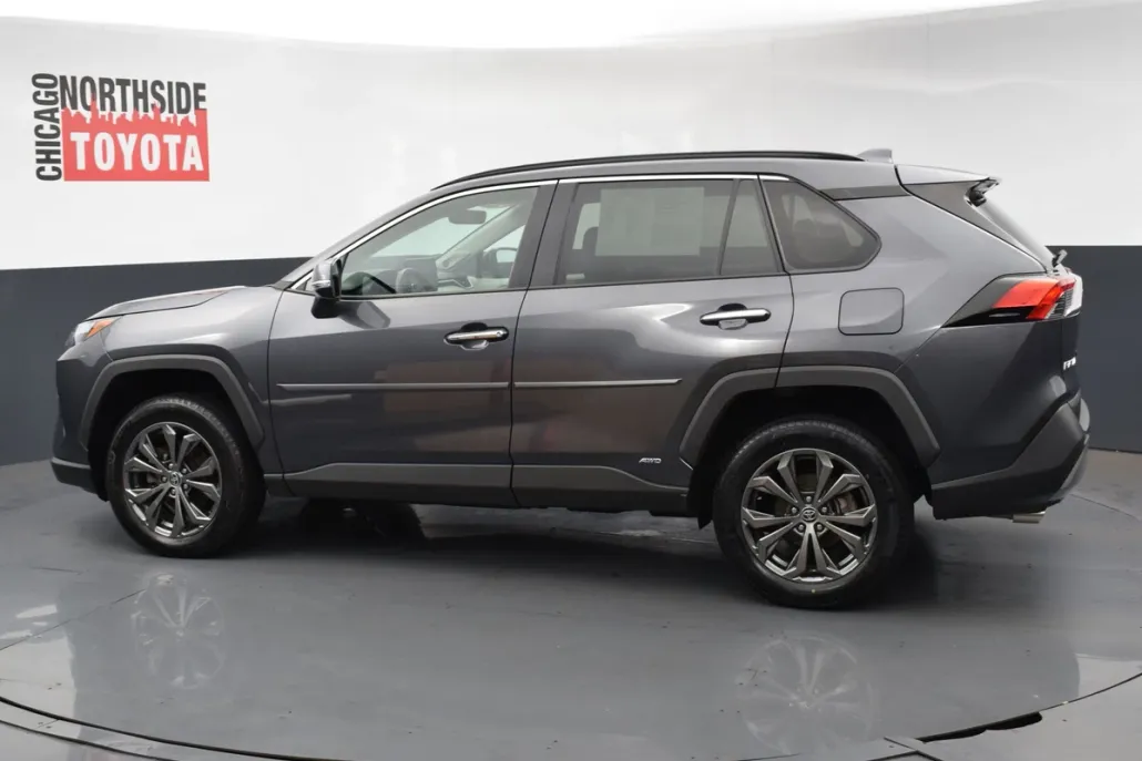 2023 Toyota RAV4 Hybrid Limited photo 1