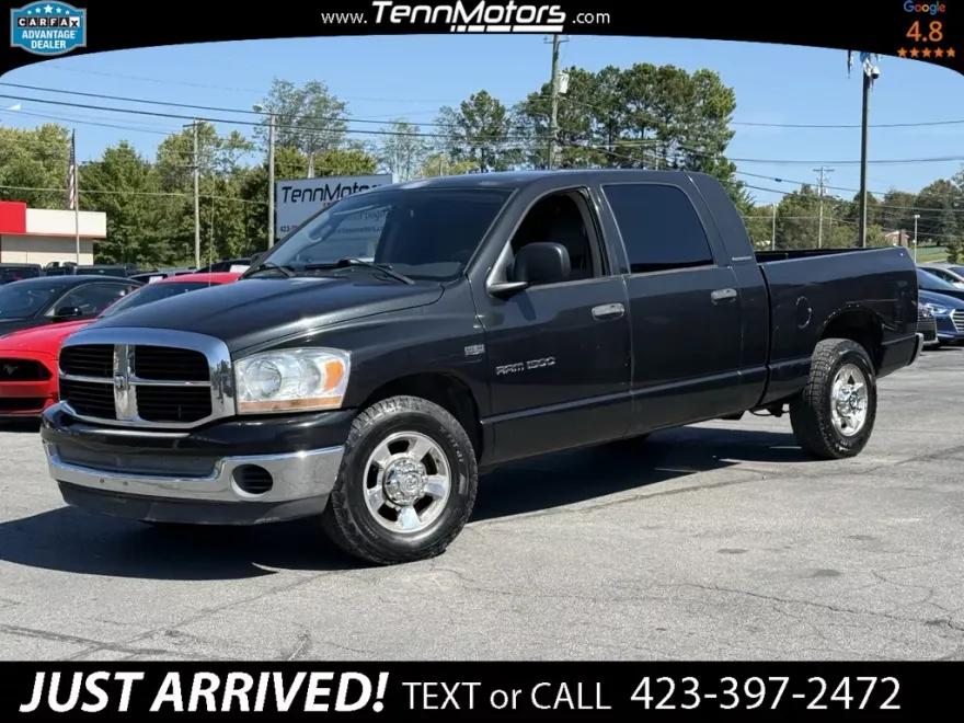 2006 Dodge Ram SLT photo 1