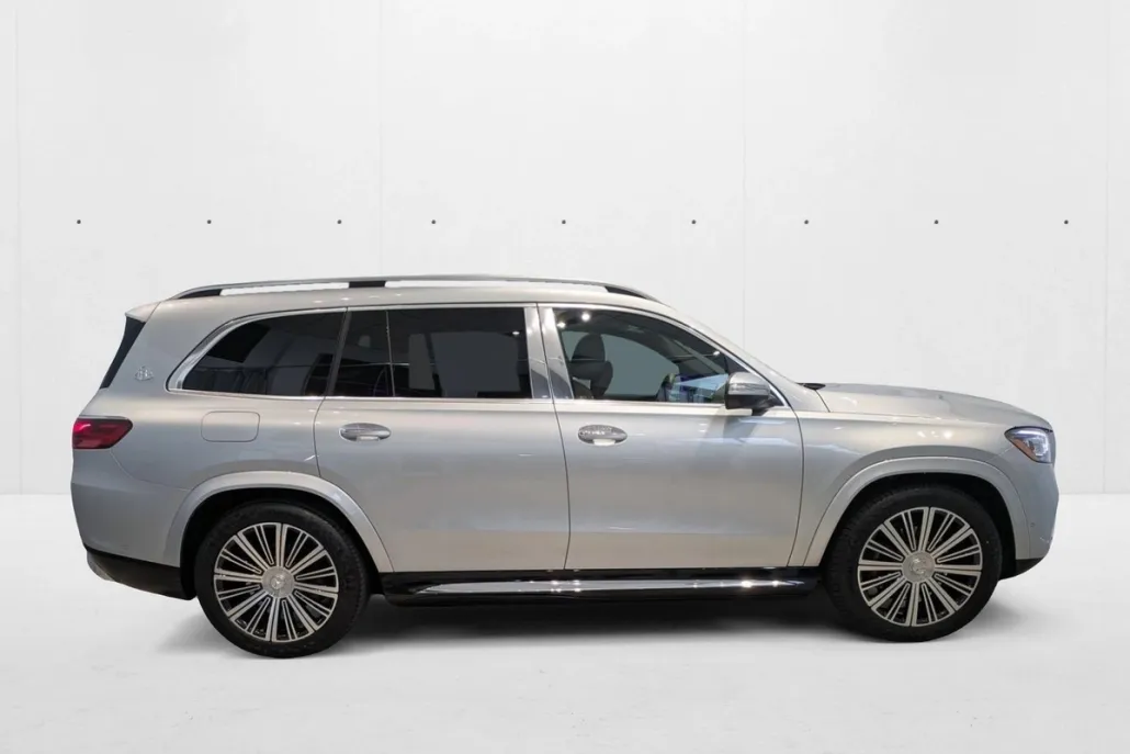 2025 Mercedes Benz GLS Maybach 600 4MATIC photo 1