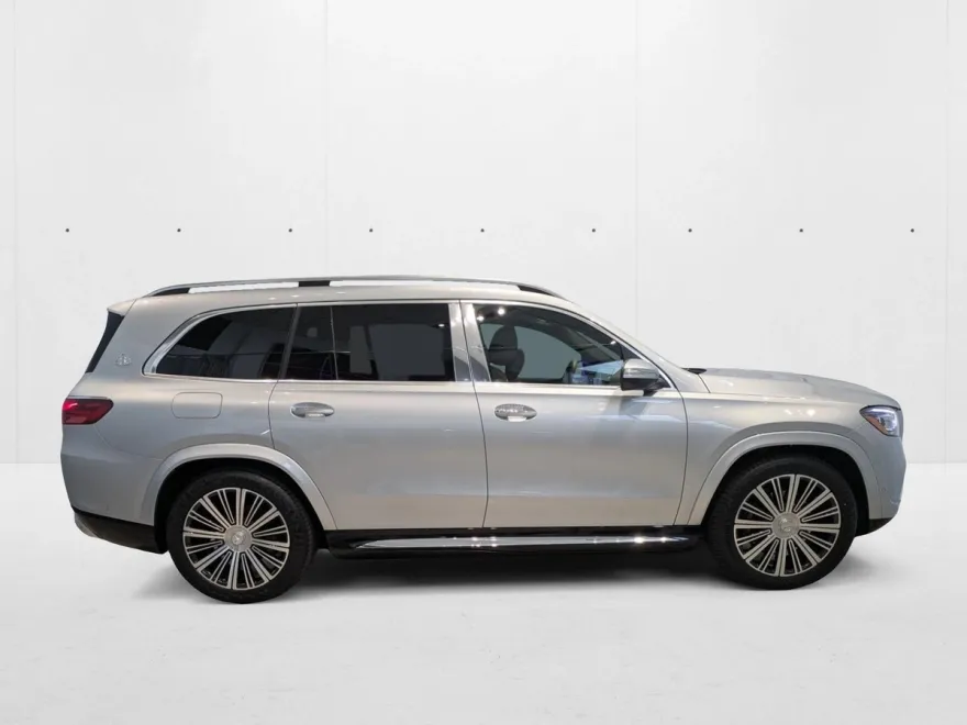 2025 Mercedes Benz GLS Maybach 600 4MATIC photo 1