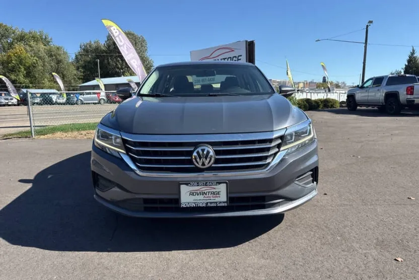 2021 Volkswagen Passat S photo 1