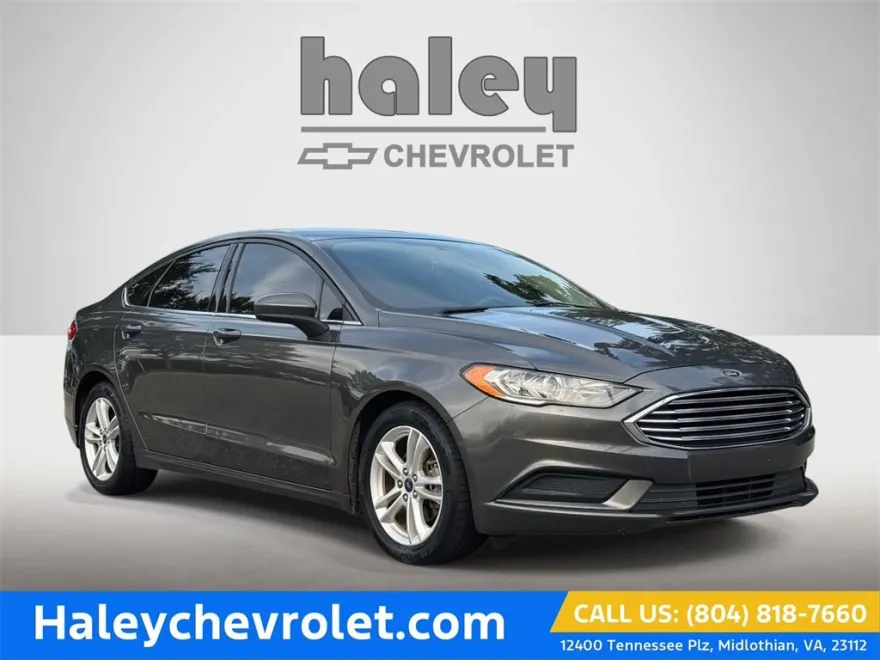 2018 Ford Fusion SE photo 1