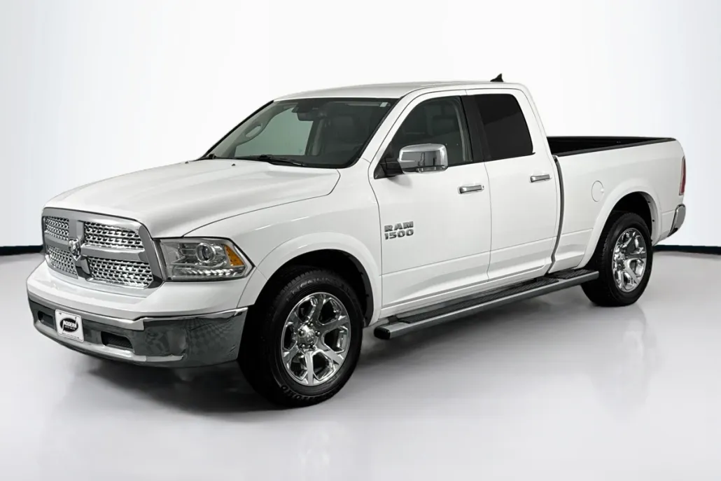 2017 Ram 1500 Laramie photo 1