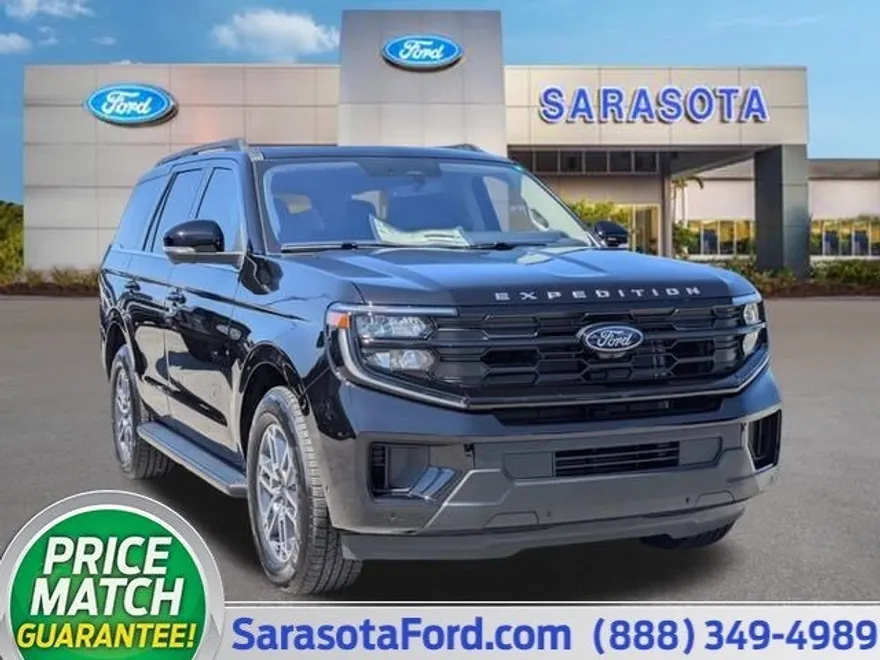 2025 Ford Expedition photo 1