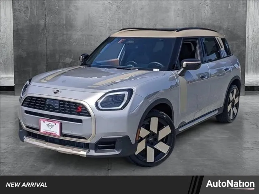 2025 Mini Countryman S ALL4 Iconic photo 1